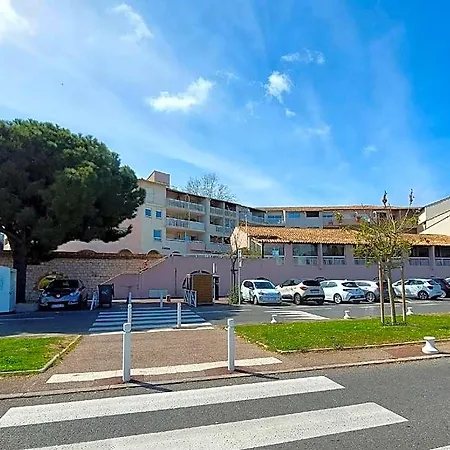 Hotel Port Vauban 4*